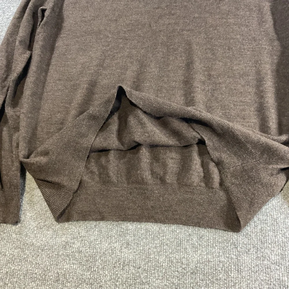 Banana Republic Mens XL Brown 100% Merino Wool V-Neck Sweater Lightweight Knit